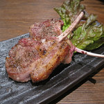 炭火焼専門食処 白銀屋 - 骨付きラム（２本）六百八十円