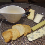 ラ ヴォワール - チーズ盛りあわせ