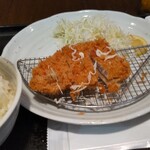とんかつ さくら - ロースかつ定食(途中)　1200円