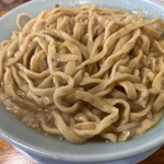 汁麺屋 どっぷりしやがれ - 極太ウネリが凄い。ゴワモチでとてもウマいオロチ麺。