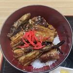魚増鮮魚店 - 2匹分の穴子丼