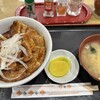 ぶた丼のとん田