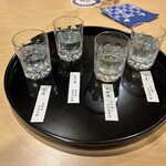 六盛 - まずは飲み比べて…この後追加で頼みます