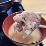 居酒屋 のまっしょ 元 - あら汁つき