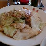 鳳来 - 肉キャベツミソ炒めのアップ