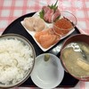定食 めし屋