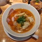 麺家 たけ田 - 赤海老の焼き出汁雲吞麵