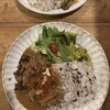 CURRY BAR CAFE 三月の水