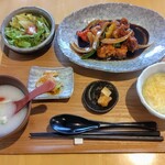 Rondo - ランチ　黒酢酢豚