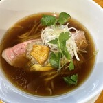 麺家 獅子丸 - ポルチーニ茸 香る 獅子丸 醤油らぁめん