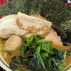家系ラーメン 王道家直伝 との丸家  八潮店