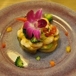 Hawaiian Cafe & Dinner Cocotier - シュリンプとアボカド、ポテトのコブサラダ。