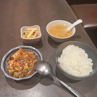 四川料理 龍の子 - 