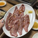 焼肉幸泉 - 