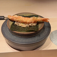 鮨 由う - 