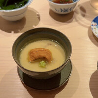 鮨 由う - 