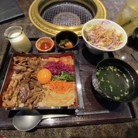 焼肉 徳川苑 - 