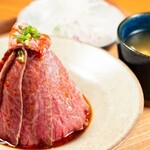 STEAK OTSUKA - ローストビーフ丼定食