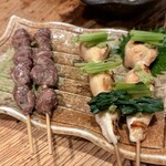 炭火やきとり あかしろ屋 - 