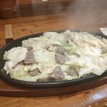 スタミナ鉄板 博多アイアンマン - 