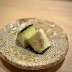 305950410 - 水茄子でスッと落ち着いたら、パッと握りが始まります！
                        こういう選択肢、最高です♪