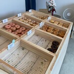 BLANKET DONUTS - 店内。