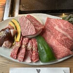 溶岩焼き 黒牛の里 本店 - 