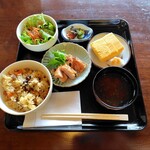 CAFE EGG - 닭밥 정식