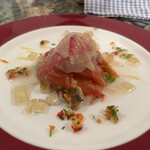 洋食屋　リーヴェ - サーモンのカルパッチョ
