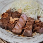 厚切りレアとんかつ やまとん - 