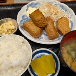 山勝食堂 - 料理写真:◆鯵のすり身定食 1080円