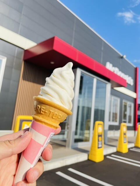 マクドナルド 旭川豊岡4条通店（McDonald's） - 旭川四条（ハンバーガー）の写真