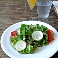 grigio la tavola - 