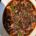 肉と中華メシ 幸 - 麻婆豆腐アップ