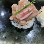 築地すしOmakase 近くの2階 - 