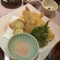 おかか 北浜 - 旬の天ぷら盛合せ