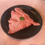 焼肉問屋 牛蔵 - トモサンカク