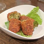 トリワイン ＰＩＫＯＳＨＨＨＵ - 緑茶のライスコロッケ