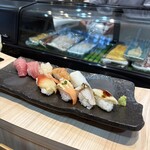 まめたい寿司 牛込柳町店 - 