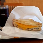 カフェ・ベローチェ - モーニングAセット：520円