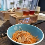 GRAPEREPUBLICINC. VINERIA SALONE - 