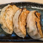 らーめん 鶏の一 - 餃子