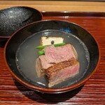 京味 もと井 - 牛フィレ肉のお椀。