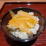 京味 もと井 - あわびごはん。