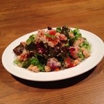 GREEN AND MEAT LIFE - キヌアと豆のサラダ