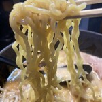 札幌らーめん 慶次 - 麺