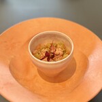 プレゼンテ スギ - ㉒木・苺（カヤの木の新芽オイル、クロモジ茶ゼリー、発酵いちご氷）