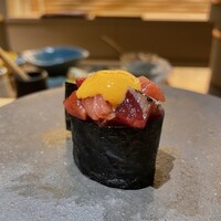 鮨と料理 案山子 - 
