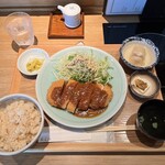 おでん 和食 銀座おぐ羅 - 