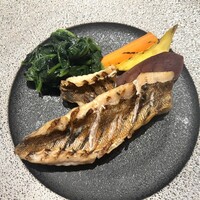 グリロジー バー＆グリル - 